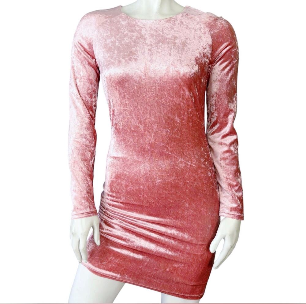 Blush Pink Crushed Velvet Bodycon Mini Dress Long Sleeve